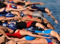 Участник турнира по триатлону погиб от ожога медузы во время заплыва