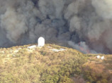В австралийском штате Новый Южный Уэльс бушующий лесной пожар нанес ущерб крупнейшей обсерватории страны Сайдинг-спринг. Но ее главный телескоп удалось уберечь от огня