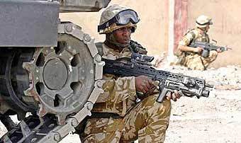 Британские солдаты в Ираке. Фото Reuters