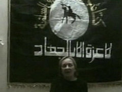 Тереза Борч у боевиков. Кадр НТВ