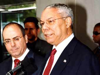 Сильван Шалом и Колин Пауэлл, фото с сайта Госдепартамента США. 