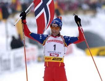 Оле-Эйнар Бьорндален принес Норвегии золото в эстафете. Фото с официального сайта чемпионата мира