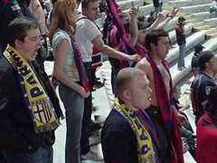 Болельщики ЦСКА и "Пармы" на матче кубка УЕФА. Фото сайта red-army.ru