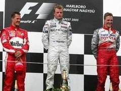 Подиум Гран-при Венгрии. Фото с сайта f1racing.net Подиум Гран-при Венгрии. Фото с сайта f1racing.net
