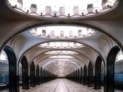 Станция метро "Маяковская", фото с сайта metro.ru Станция метро "Маяковская", фото с сайта metro.ru
