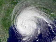Спутниковый снимок урагана "Рита", сделанный с МКС 24.09.2005. Спутниковый снимок урагана "Рита", сделанный с МКС 24.09.2005.