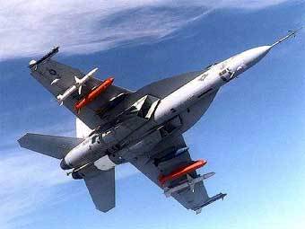 Boeing F/A-18E/F Super Hornet.    www.flug-revue.rotor.com