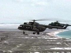 Вертолеты Ми-8. Кадр телеканала "Россия", архив Вертолеты Ми-8. Кадр телеканала "Россия", архив