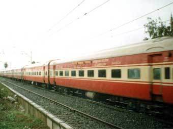  Rajdhani Express.   : www.indianrailways.8m.net