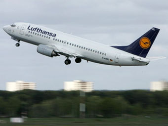   Lufthansa.   AFP