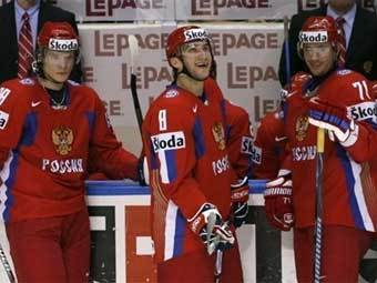 Хоккеисты сборной России: Александр Семин (слева), Александр Овечкин (в центре), Илья Ковальчук.  Фото ©AFP