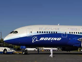 Boeing Dreamliner.  - 