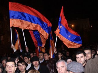    1  2010 .  Armenia Today.