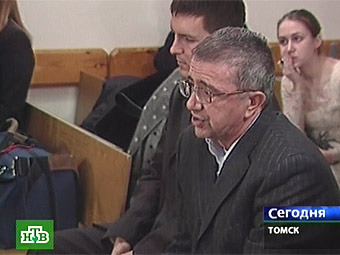 Александр Макаров в зале суда. Кадр телеканала НТВ, архив