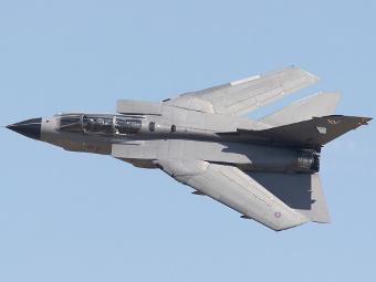 Panavia Tornado GR4  .    jetplanes.co.uk
