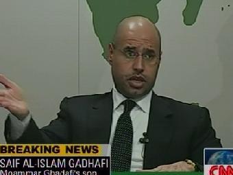 Сын Каддафи в прямом эфире телевидения Ливии. Кадр телеканала CNN