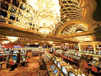  The Trump Taj Mahal Casino Resort  -.    trumptaj.com