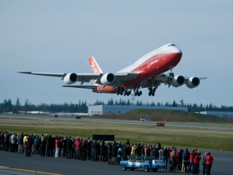 Boeing 747-8.    boeing.com