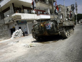 Бронетехника в Хомсе. Фото ©AFP