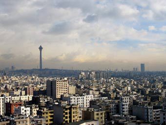 Панорама Тегерана. Фото Maryam Ashoori с сайта wikipedia.org