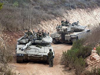 Израильские танки на границе с Ливаном. Архивное фото ©AFP