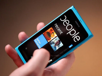  Nokia Lumia 800  WP7,    Nokia