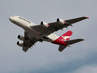 Airbus A380  Quantas.  Reuters