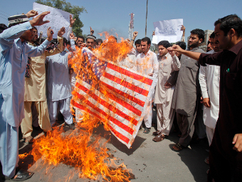 Демонстранты в Пакистане. Фото Reuters