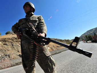 Пограничник на границе Турции и Ирака. Фото ©AFP