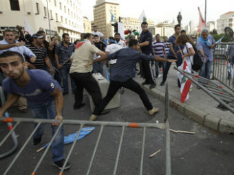 Акция протеста в Ливане. Фото Reuters