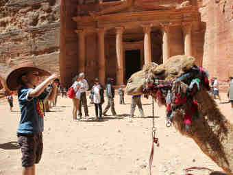 Туристы в Иордании. Фото Reuters