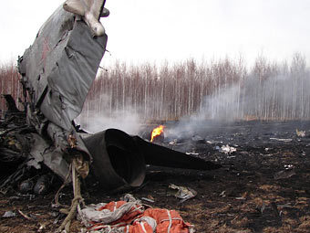 Обломки Су-24 на месте крушения в Челябинской области. Фото РИА Новости