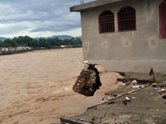 Последствия урагана "Сэнди" на Гаити. Фото ©AFP