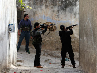 Сирийские повстанцы в Хареме. Фото Reuters