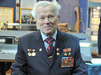 Михаил Калашников. Фото РИА Новости, Руслан Кривобок