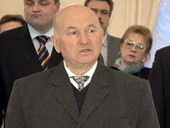 Мэр Москвы Юрий Лужков, кадр ОРТ, архив.