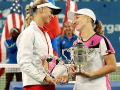 Елена Дементьева и Светлана Кузнецова после финала открытого чемпионата США. Фото с сайта tennisrulz.com