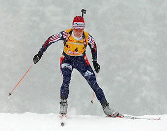 Ольга Пылева во время индивидуальной гонки. Фото с сайта Международного союза биатлонистов