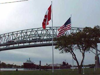 Канадская граница в Порт Гуроне. Фото с сайта porthuron.org