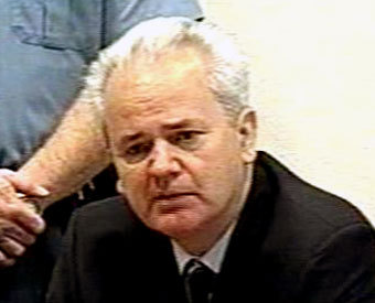 Слободан Милошевич в Международном суде по бывшей Югославии. Кадр ТК "Россия", архив