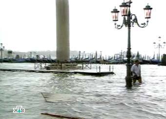 Наводнение в Венеции. Кадр НТВ, архив