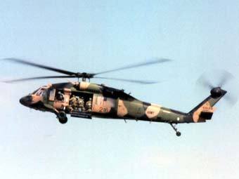  UH-60 Black Hawk.    www.airventure.de