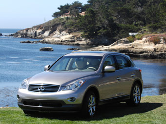 Infiniti EX35.  Infiniti