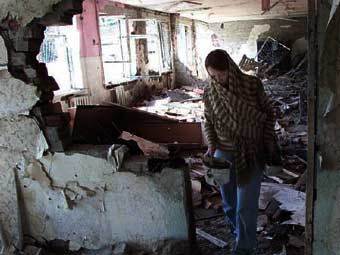  ,  Reuters 