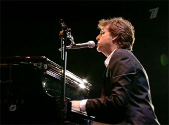  U2      Live 8  .   