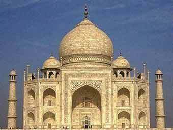 -,    greatbuildings.com
