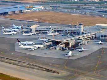  -.    airliners.net 