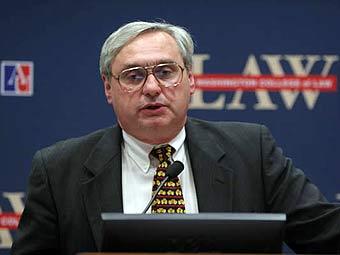  .    wcl.american.edu