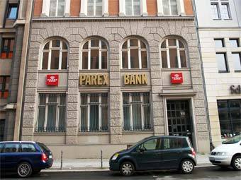  Parex banka.  - 
