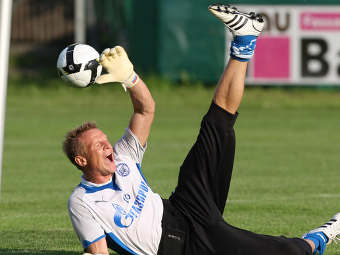  .    fc-zenit.ru